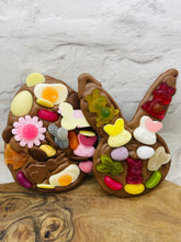 Load image into Gallery viewer, EASTER SHAPES - PIPING CHOCOLATE - FRONT OF SHOP SESSION