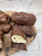 Load image into Gallery viewer, Cookery - Fri 17th July - HOME ED - 9.30am - 11.30am - 7yrs - 14yrs - Stuffed Mushrooms - Chimichangas - Coconut Bars